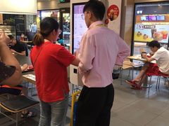 -麦当劳(世界城广场店)