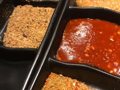 秘制蘸料-极简·炭火烤肉主题餐厅·龙虾烧烤·烤羊排(宝龙店)