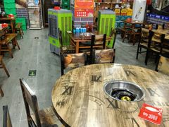 大堂-云南印象昭通天麻火腿鸡(新疆石油花园二期店)
