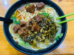 -志权牛肉面(灵山路店)