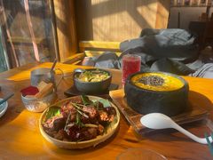 -菌自由丨野生菌火锅特色庭院餐厅(丽江古城店)