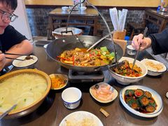 -富正毅三下锅·湘西韵味(天门山索道店)