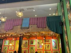 -香巴拉云南餐厅(华莱坞店)