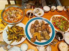 -五谷丰登·胶东海鲜·家常菜(张村店)