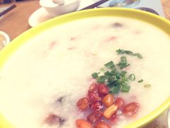 皮蛋瘦肉粥-凡灵哥达港式茶餐厅(海上海弘基休闲广场店)