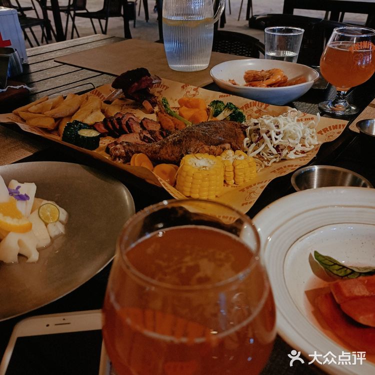 快来❗市区超惬意的露营风餐厅