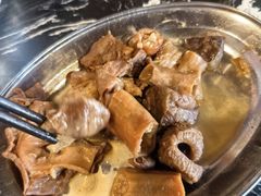 -牛一煲美食(江高店)