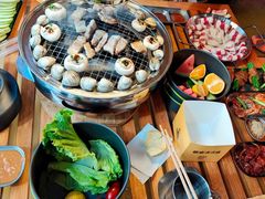 -叽叽扎扎烤肉场(生态城万达店)