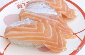 三文鱼牛腩寿司