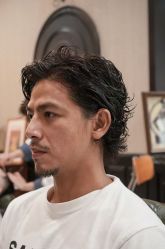 -海文先生国潮烫染男士理发馆