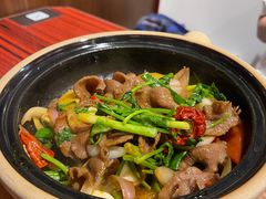 -沙胆彪炭炉牛杂煲(上海日月光广场店)