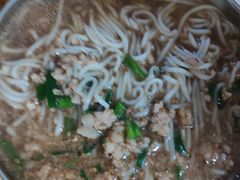 -正宗杨记普洱酸醋米线(总店)