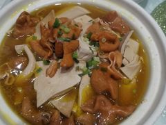 肥肠炖豆腐百叶-庆余楼·用心与食材·特色菜&灶头面(仙蠡墩店)