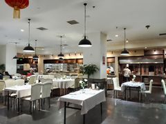 -鸭王烤鸭店(三里河店)
