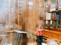 -果松木炭酸菜铜火锅·外婆参鸡汤