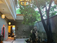 -壹零贰小馆(桂城石啃店)