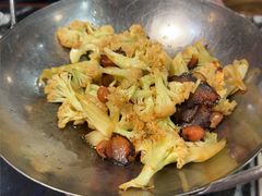 -新白鹿餐厅(百联中环店)