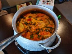 冬阴功-大头虾越式风味餐厅(光明广场店)