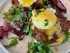 疯狂手撕牛肉班尼迪克蛋-The Rug Cafe(王府中环店)