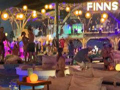 -FINNS Beach Club