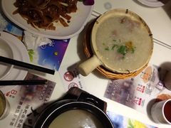 -新大咀港式茶餐厅(宝山万达店)