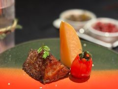 香酥小牛肉（位上）-醉东Oriental House(静安嘉里中心店)