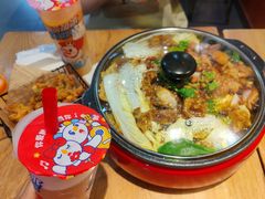 -吉吉向上炭烤鸡肉煲(西小区店)