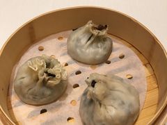 烤鸭松子烧麦-扬州香格里拉·香宫中餐厅