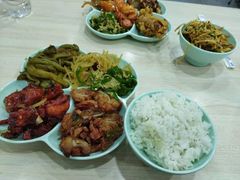 -晓宇盒饭(民安街店)