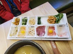 -蒙自源米线大王(昆明站店)