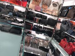 -ISA(中港城店)
