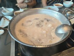 -捞王锅物料理(上海世茂广场店)