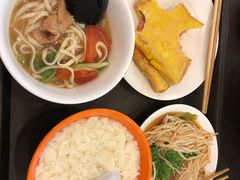 -华中科技大学东教工食堂