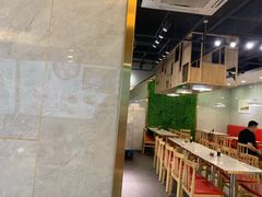 用餐区-百年尹氏汤包(湖南路狮子桥店)