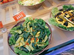 -汤鲜生自助臻选盖碗火锅(福城天虹店)