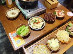 -黔有有贵州酸汤夺夺粉火锅(五味十字店)