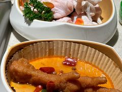 -海底捞火锅鲜切牛肉主题店(长寿路店)