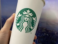 热香草拿铁-星巴克(浦东机场T2到达店)