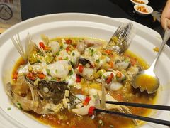 -忆江南·临江鱼馆