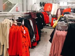 -H&M(天一广场店)