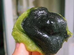 芝麻青团-许阿姨糕团店(南京总店)