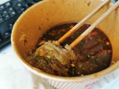 鸡骨浓汤酸辣粉-西少爷(十里堡店)
