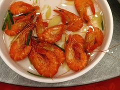-侬佳蒸菜馆(听潮店)