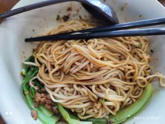 -李先生牛肉面大王(站北广场店)