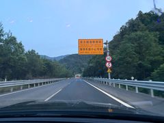 -雅鲁激流探险漂流