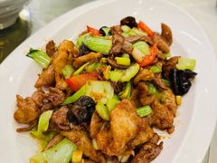 -鑫巴蜀小镇 · 水煮鱼专研店(玉桥店)