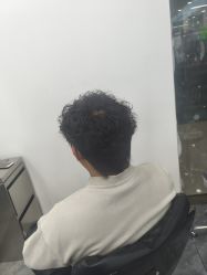 -藤野造型烫染·漂发