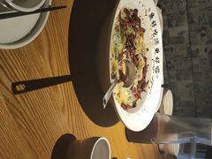 -江渔儿酸菜鱼(东二环泰禾店)