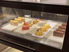 -松咖啡自助餐厅·松北香格里拉