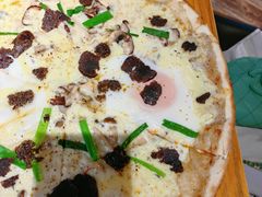 -JINNS锦时 steak&pizza(浸信会礼拜堂旧址店)